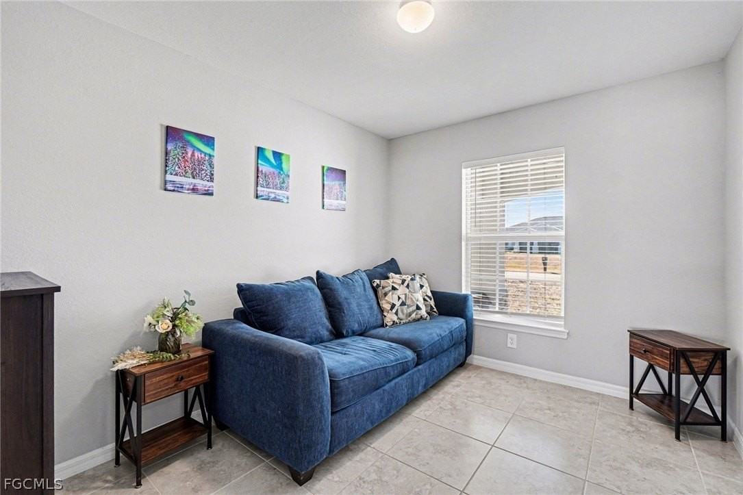 3217 Nw 3rd Ave - Photo 4 of 15