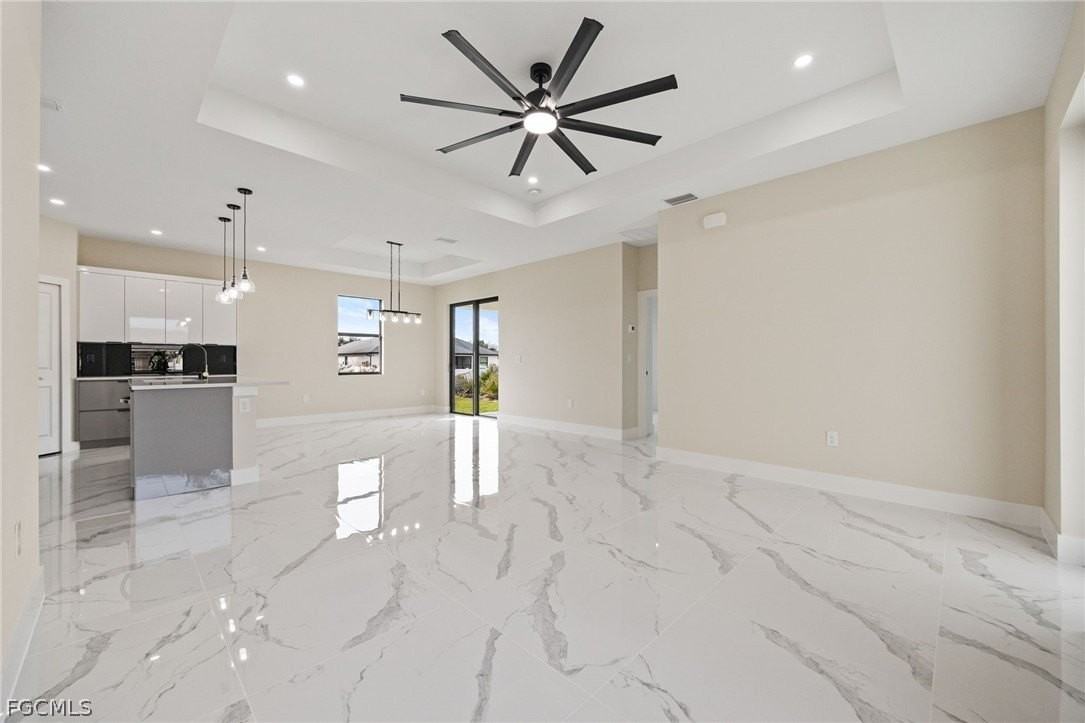 2713 25th St Sw - Photo 7 of 48