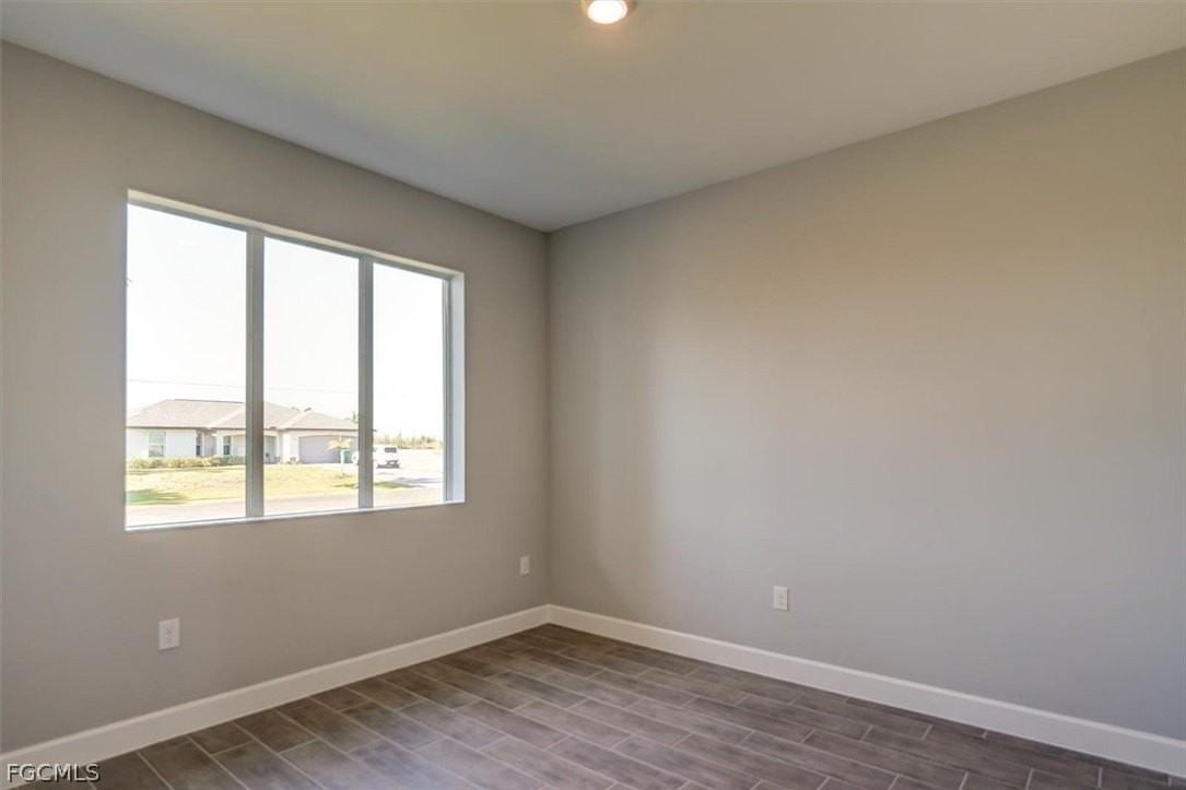 4313 Nw 27th Ter - Photo 6 of 40