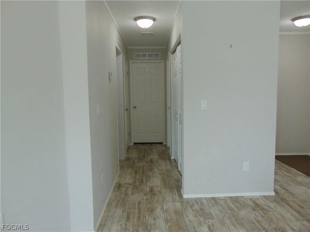 1445 N Bridge St - Photo 7 of 22