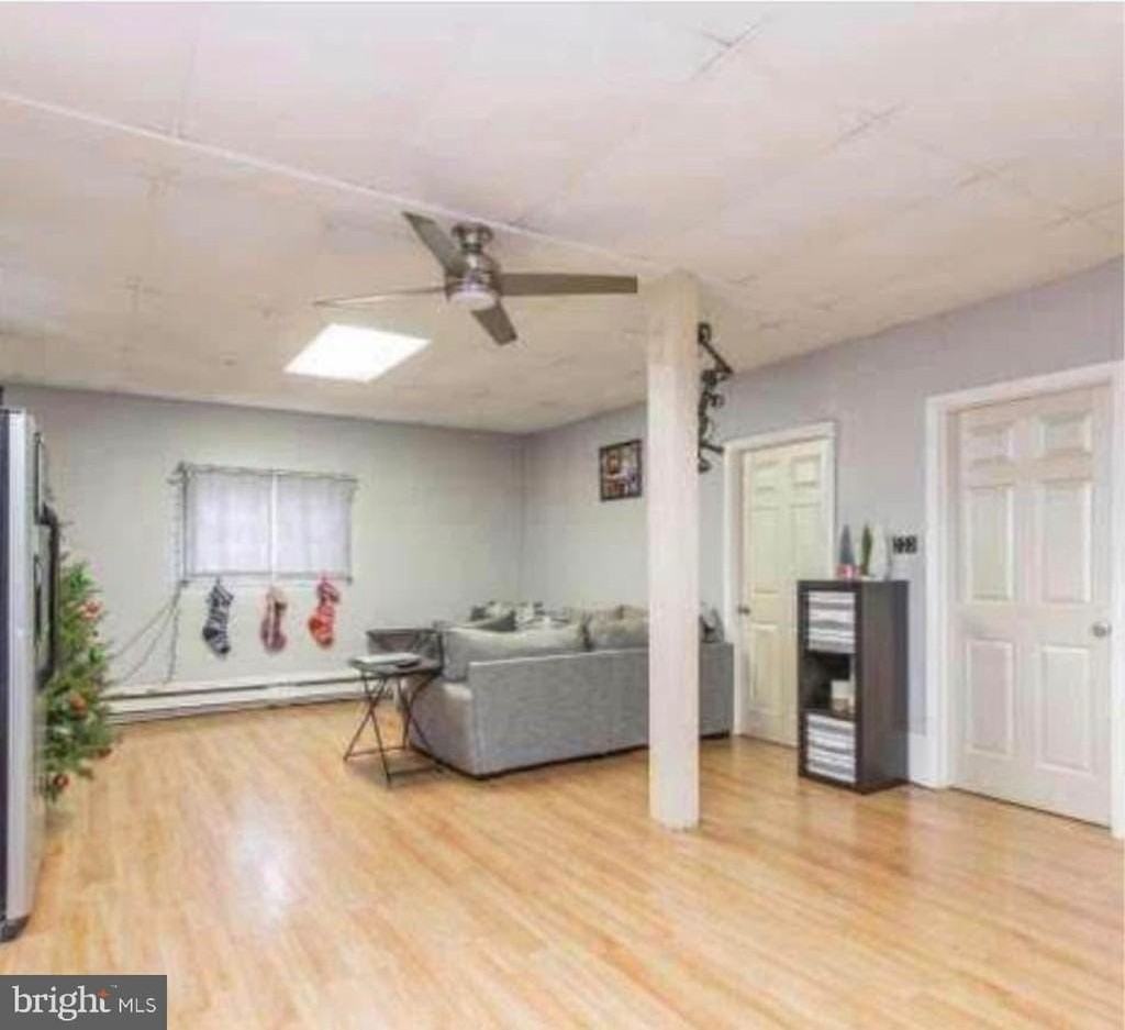 59 N Sycamore Ave - Photo 2 of 5