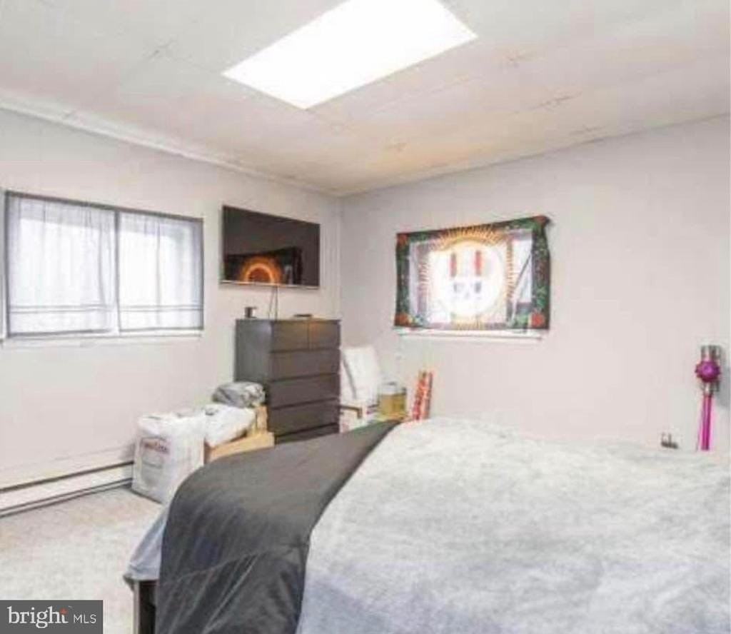 59 N Sycamore Ave - Photo 4 of 5