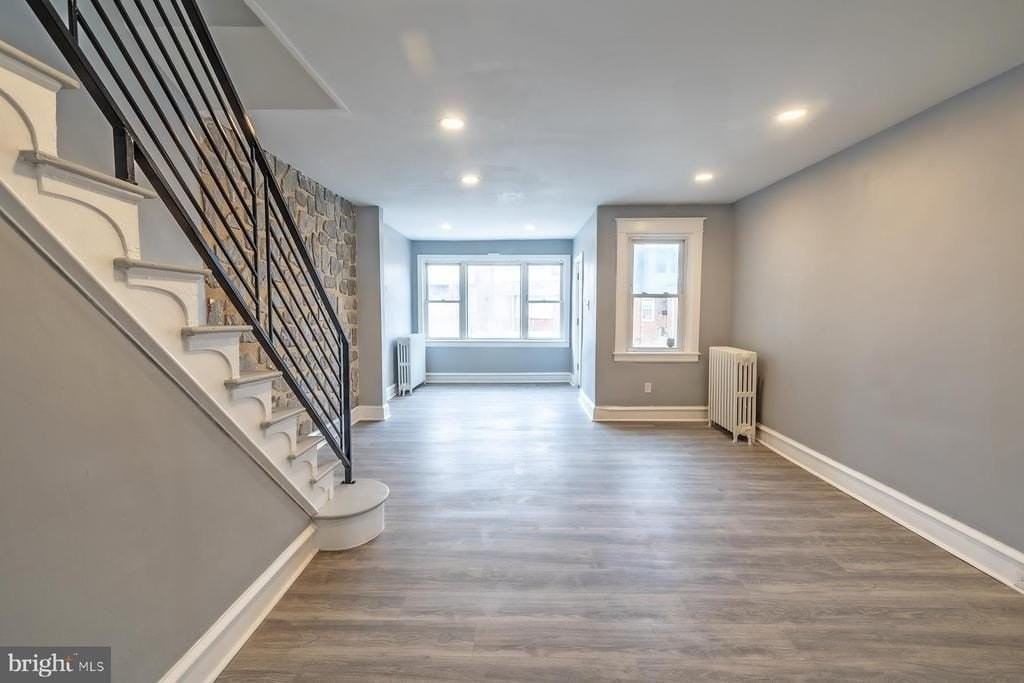 3104 Stirling St - Photo 5 of 27