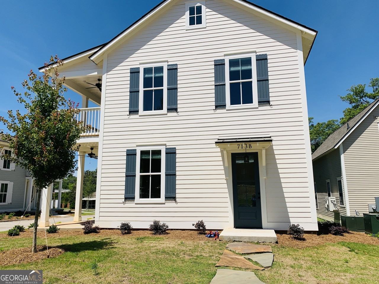 713B Jefferson St - Photo 2 of 19