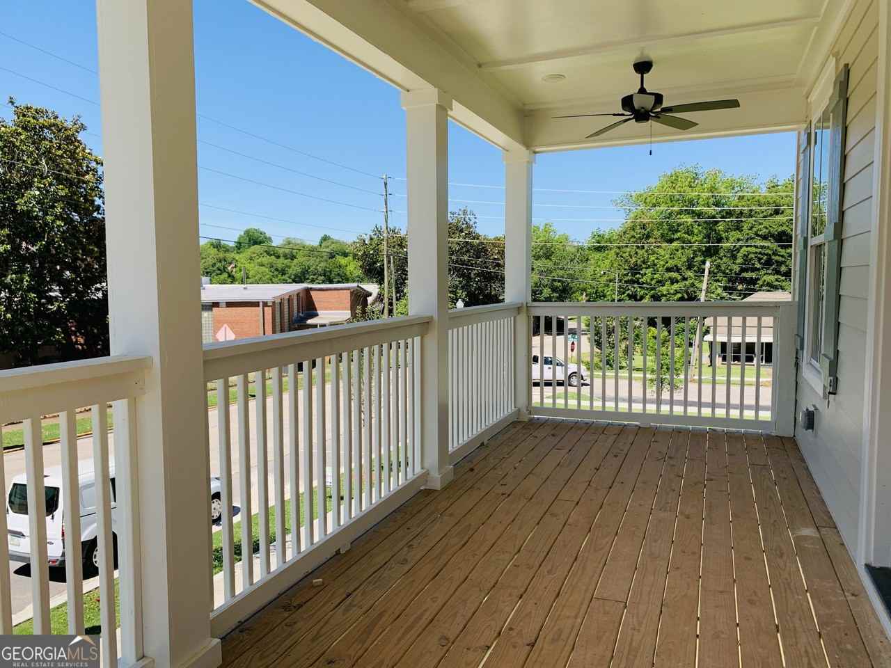 713B Jefferson St - Photo 7 of 19