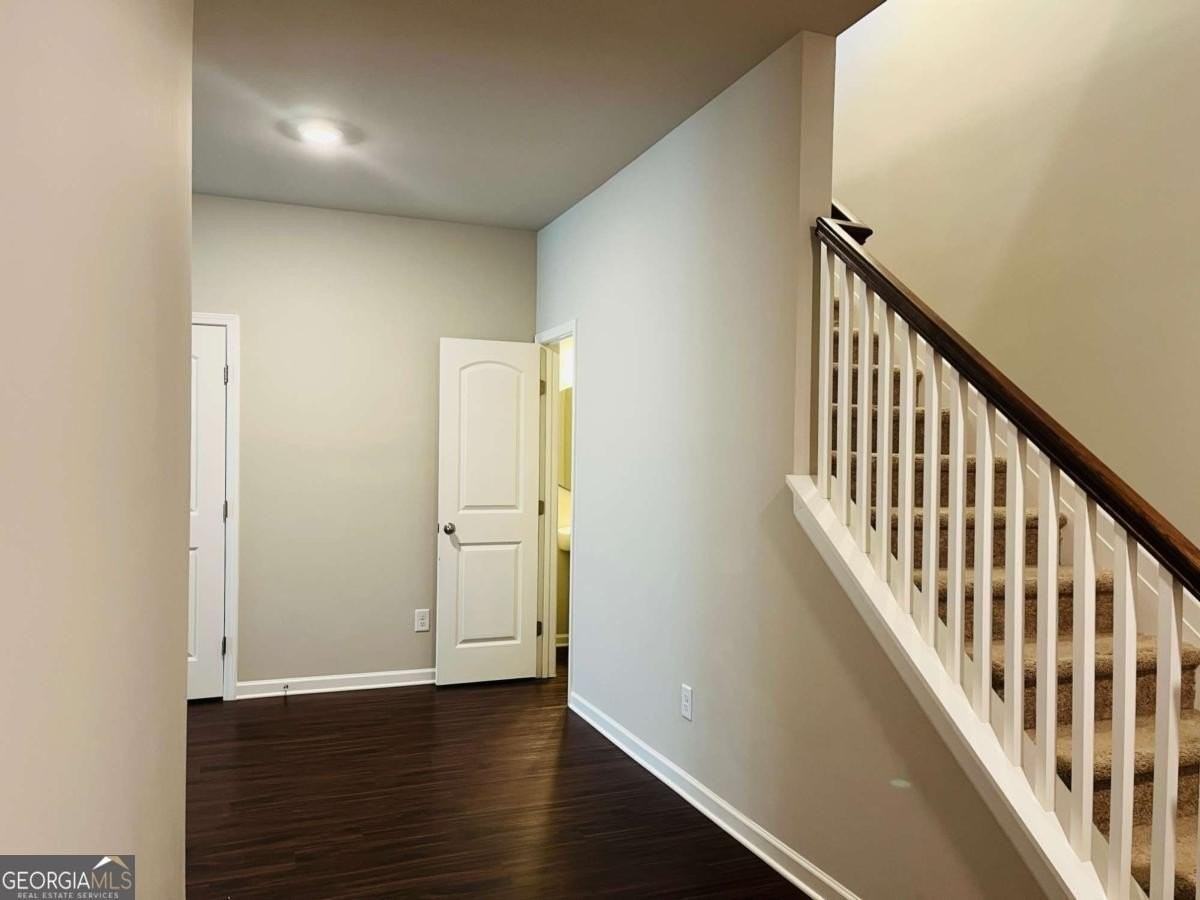 18 Ulsh Park Dr - Photo 4 of 39