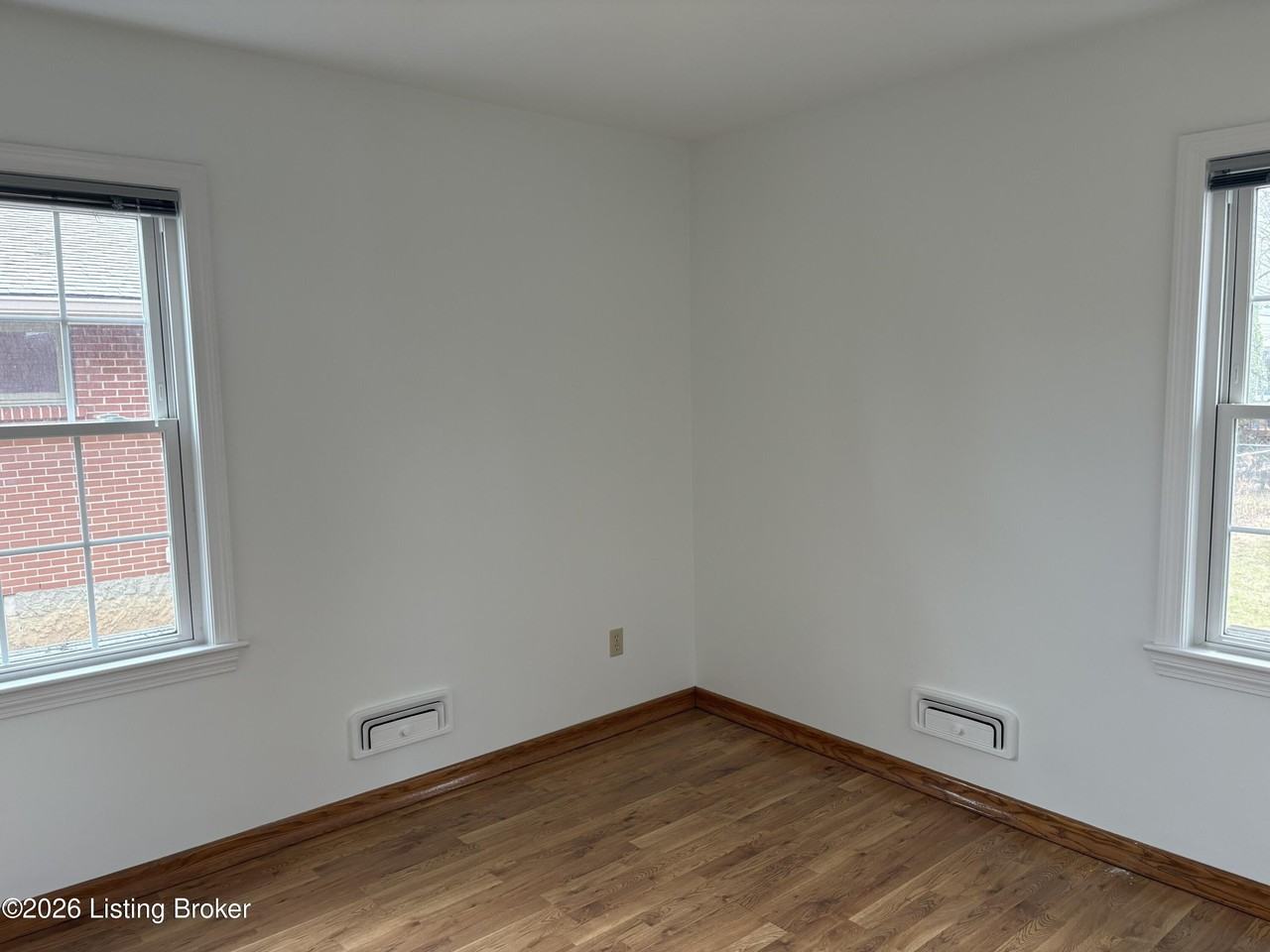 4246 Middlebrook Rd - Photo 6 of 10