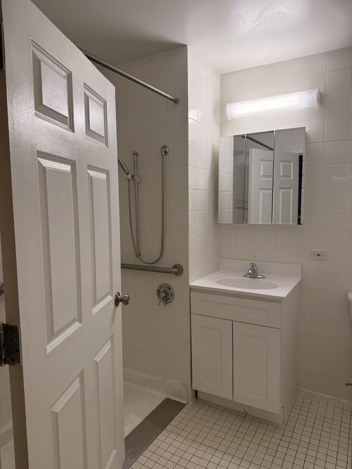 Ann St & Gold St #4E - Photo 2 of 6