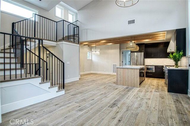 710 Avocado Ave #B - Photo 3 of 8