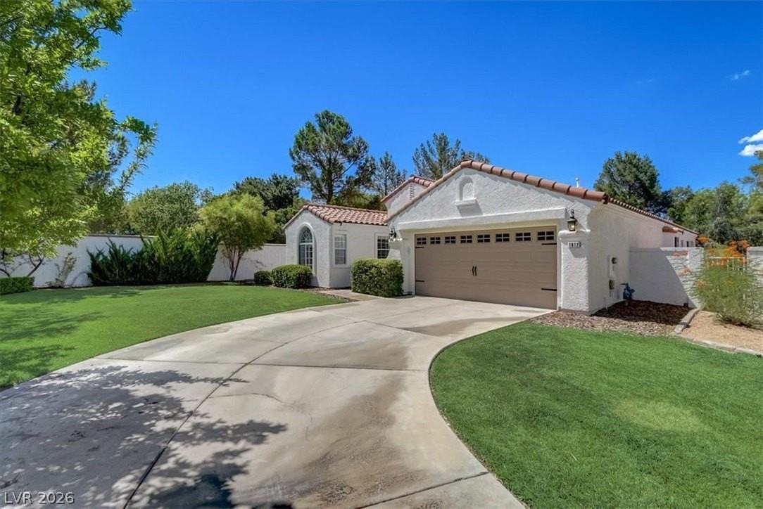 1812 Stablegate Ave - Photo 2 of 50