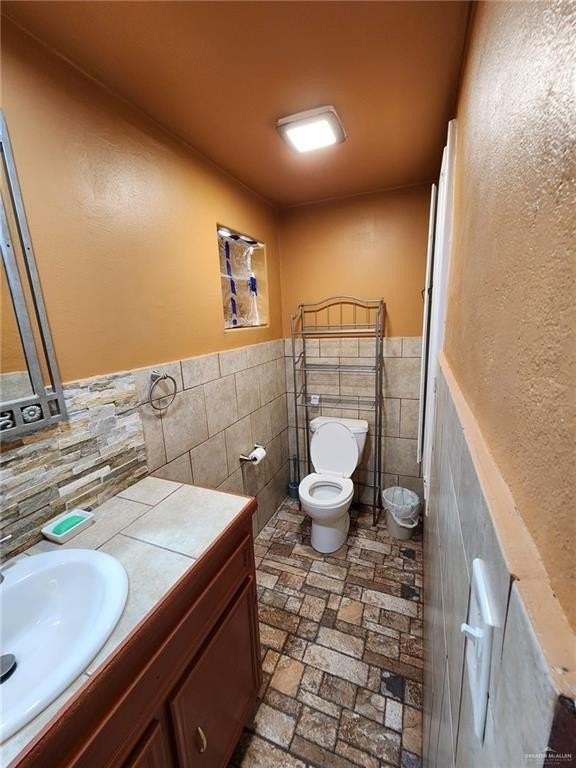 1024 Laurel Ave - Photo 4 of 22