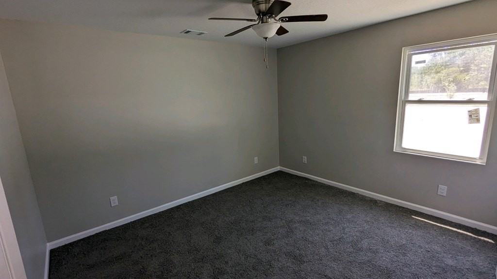 1474 Kelly Dr ## 11 - Photo 5 of 9