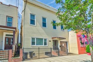 419 22nd St #3 - Photo 1 of 1