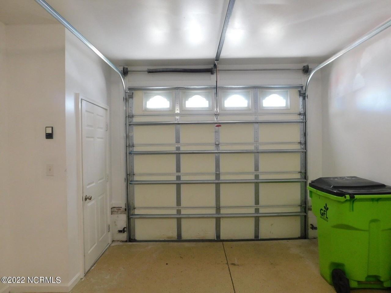 122 Heather Glen Cir - Photo 2 of 22