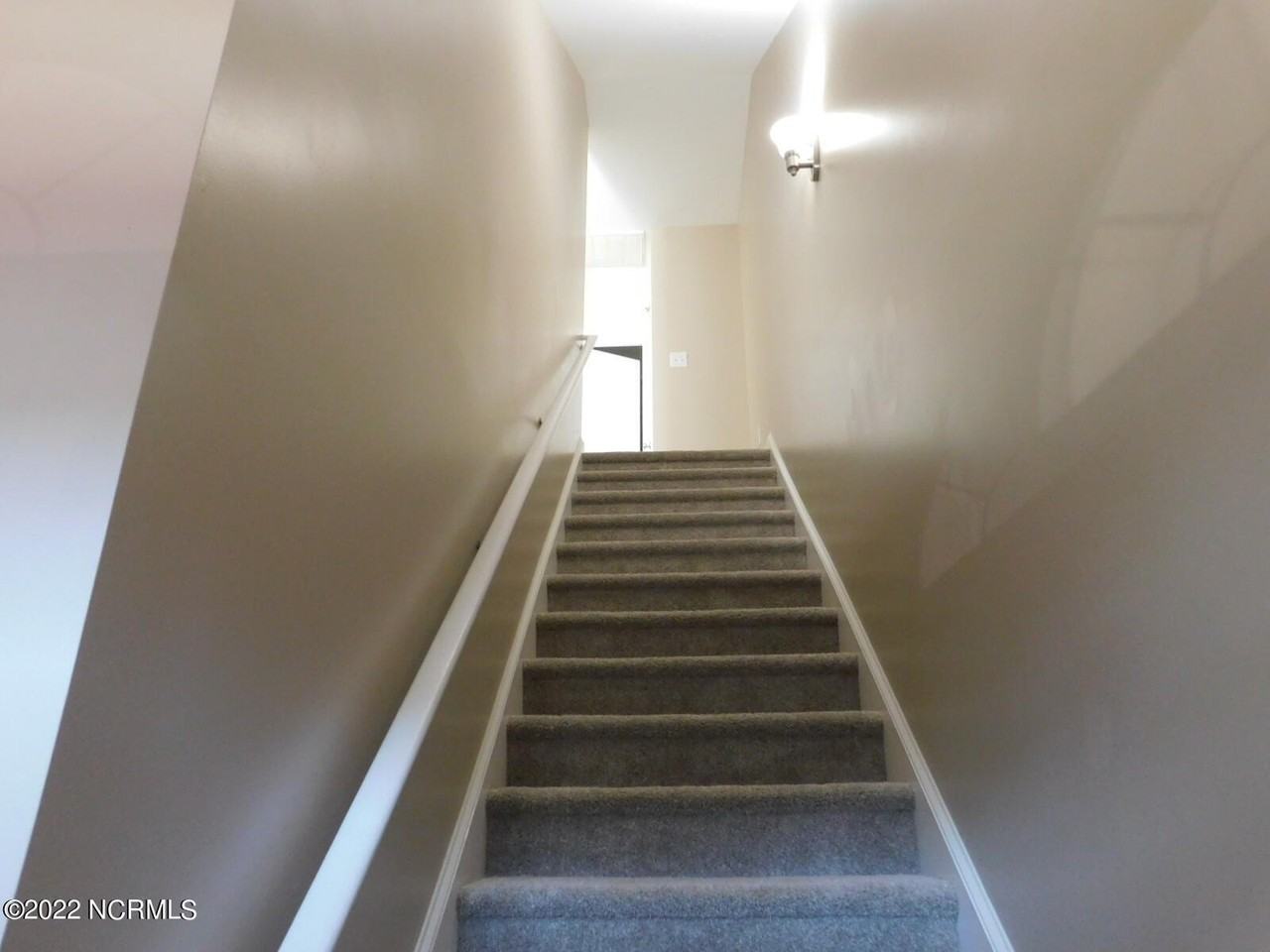 122 Heather Glen Cir - Photo 4 of 22