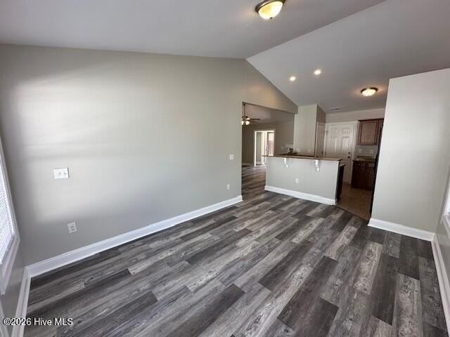 305 Falcon Bridge Dr - Photo 4 of 14