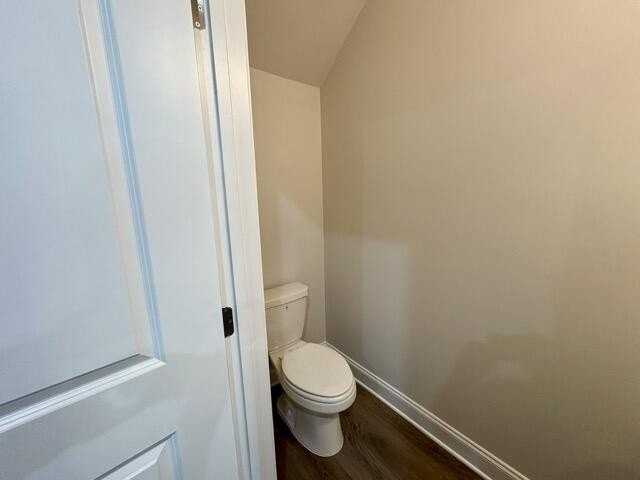 655 Caroline Ct - Photo 7 of 22