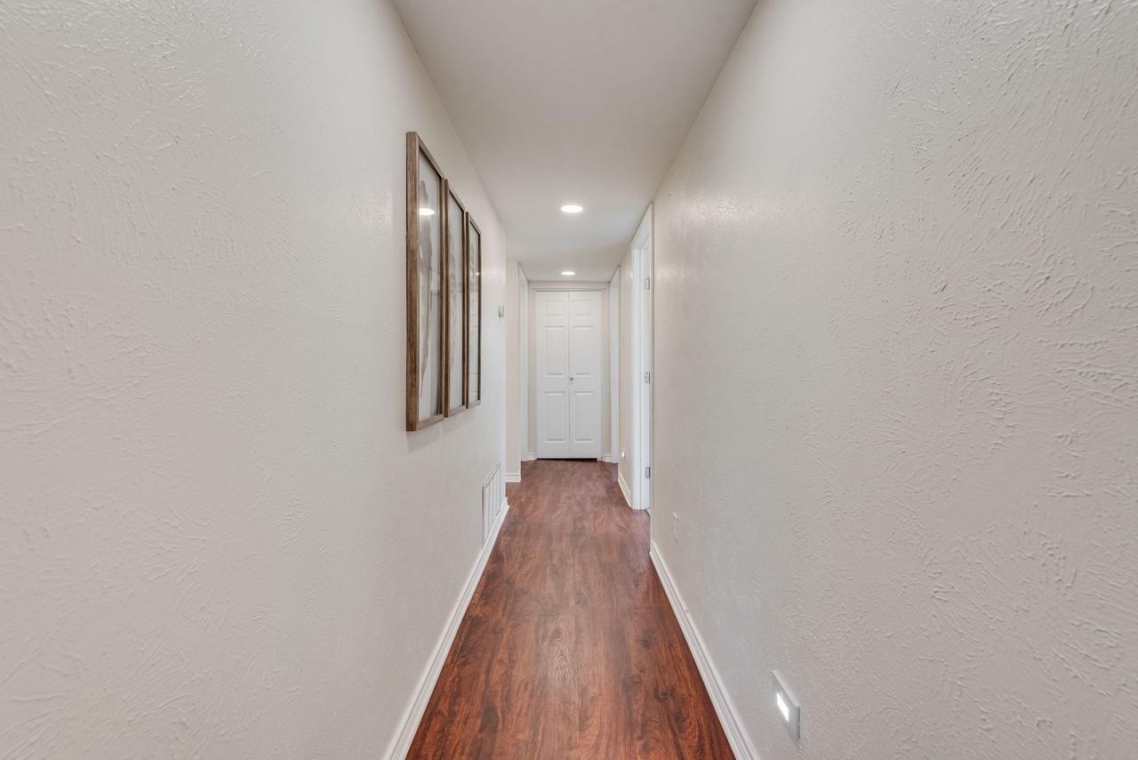 Daybreak Trl - Photo 4 of 13