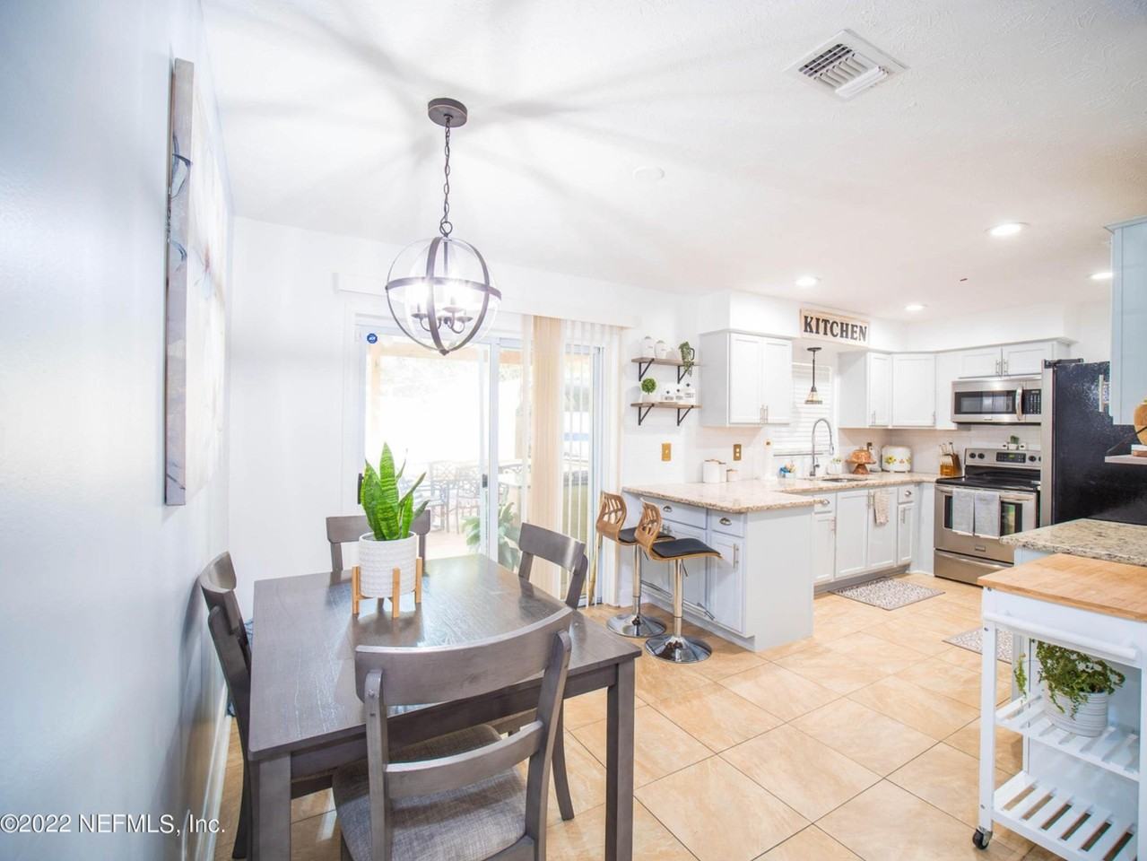 Deepwood Dr E - Photo 3 of 16