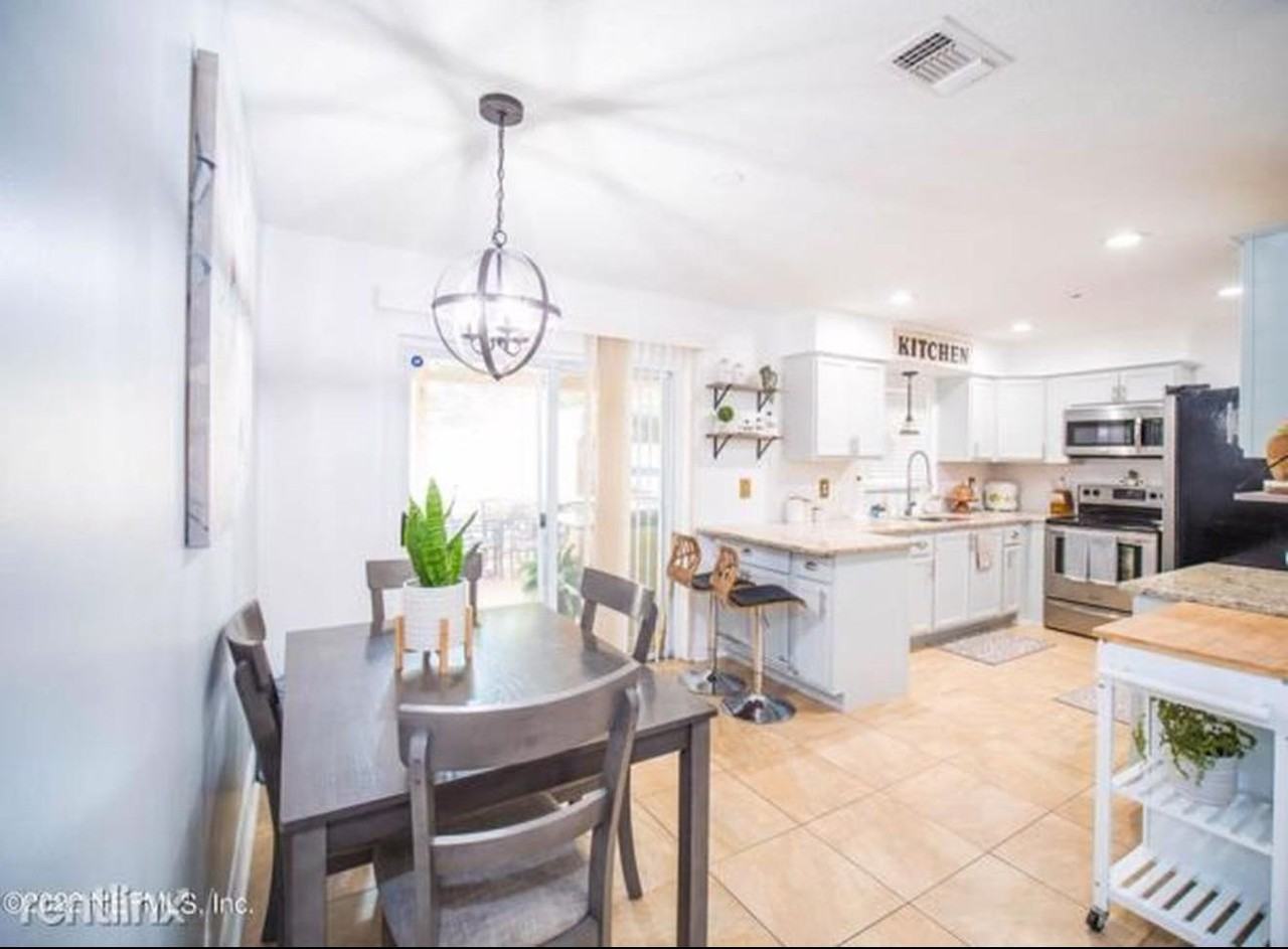 Deepwood Dr E - Photo 5 of 16