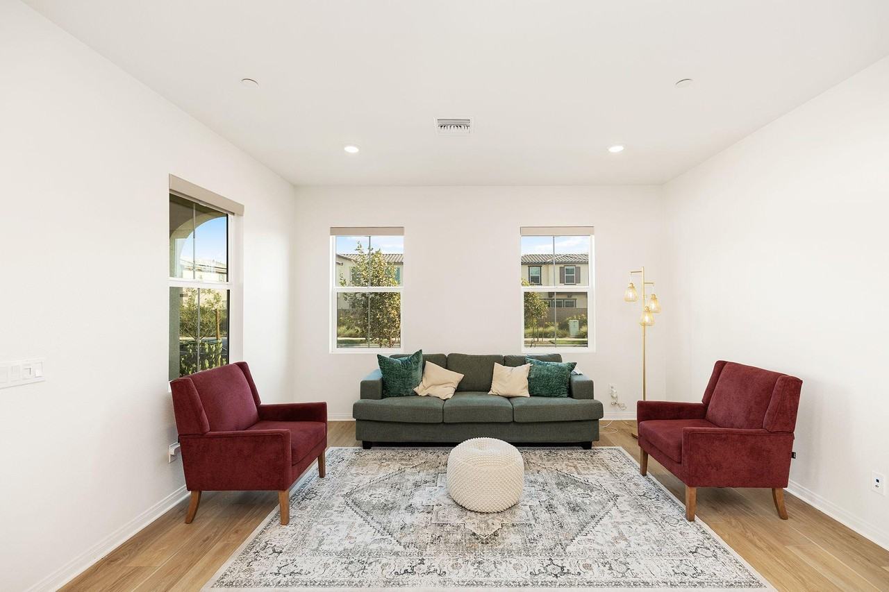 E Coronado Privado - Photo 2 of 6