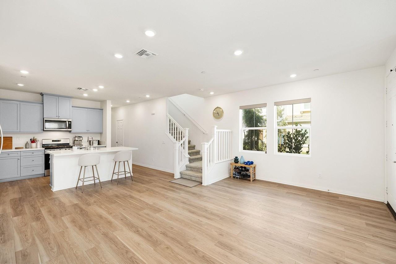 E Coronado Privado - Photo 5 of 6