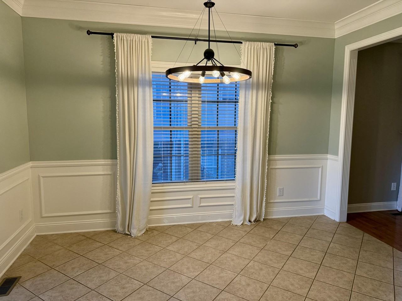 222 Paynes Landing Blvd - Photo 7 of 23