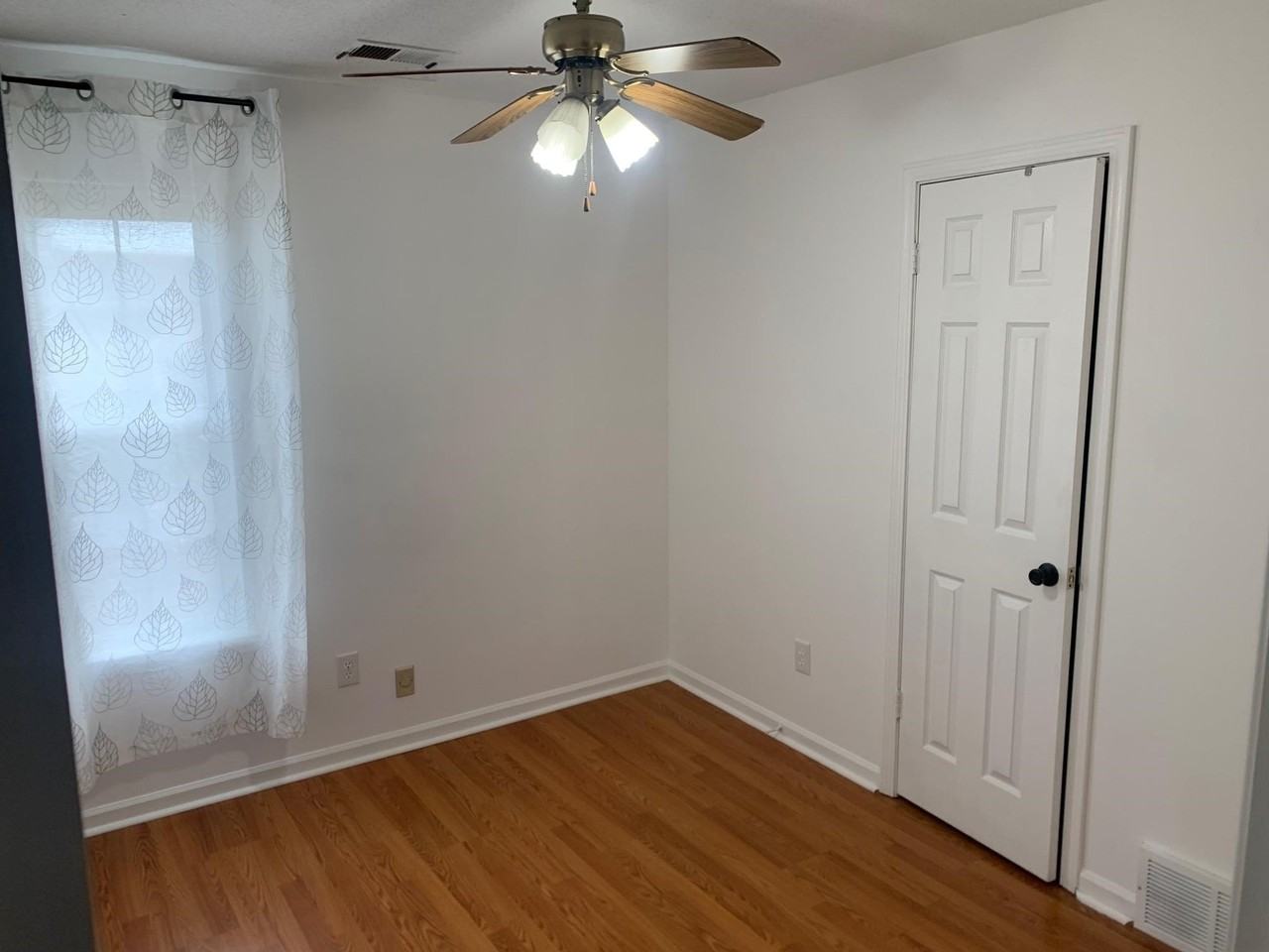 5545 Oak Branch Cir S - Photo 7 of 17