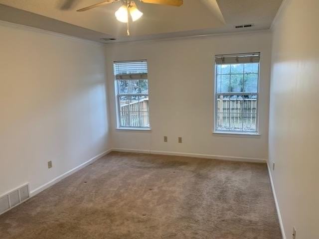 222 Walnut St - Photo 3 of 28