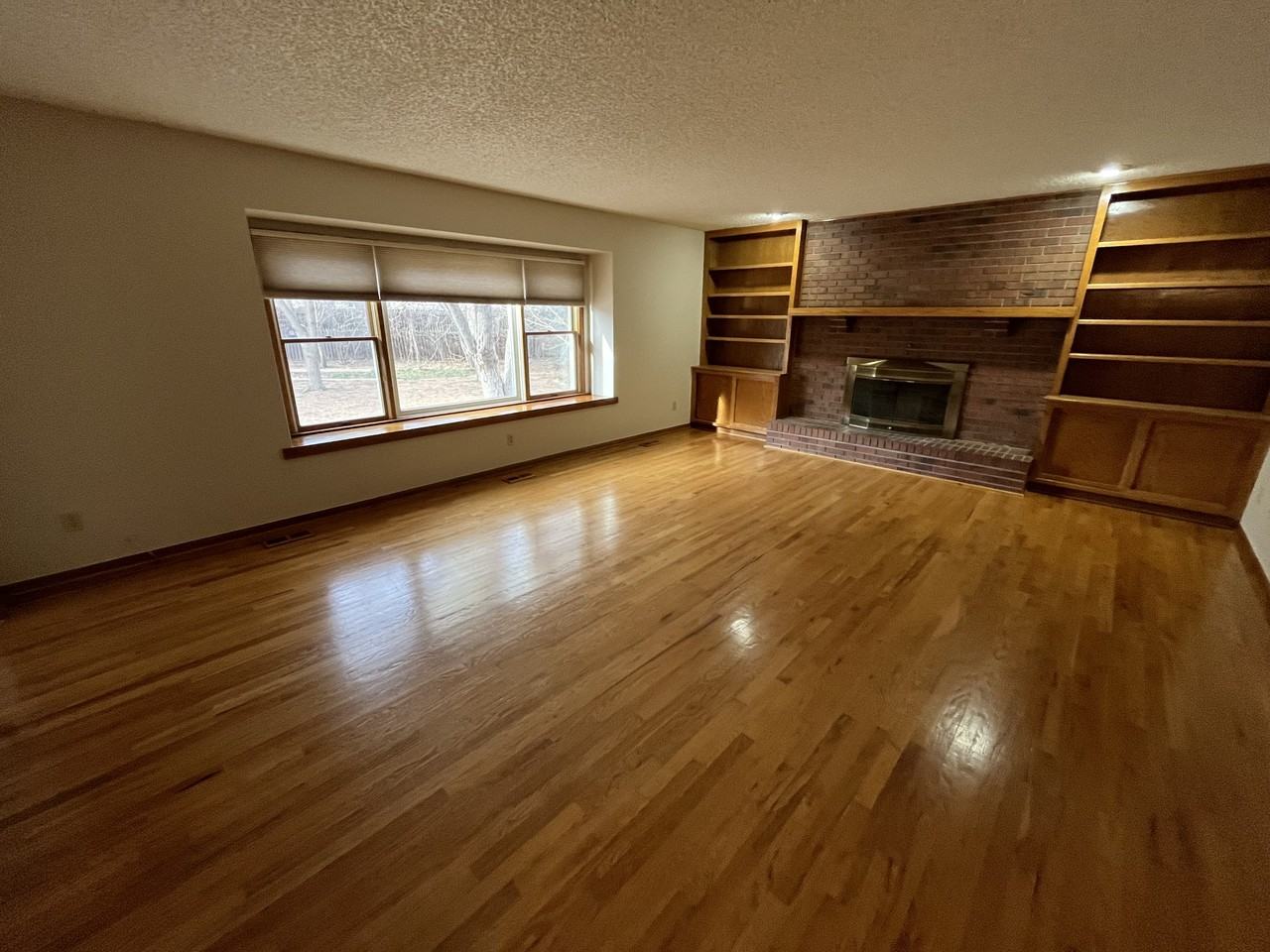 2778 E 124th Cir - Photo 4 of 17