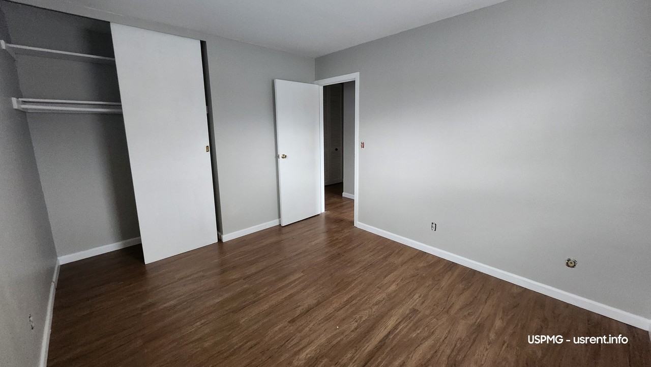 852 Crowden Dr #1 - Photo 7 of 13