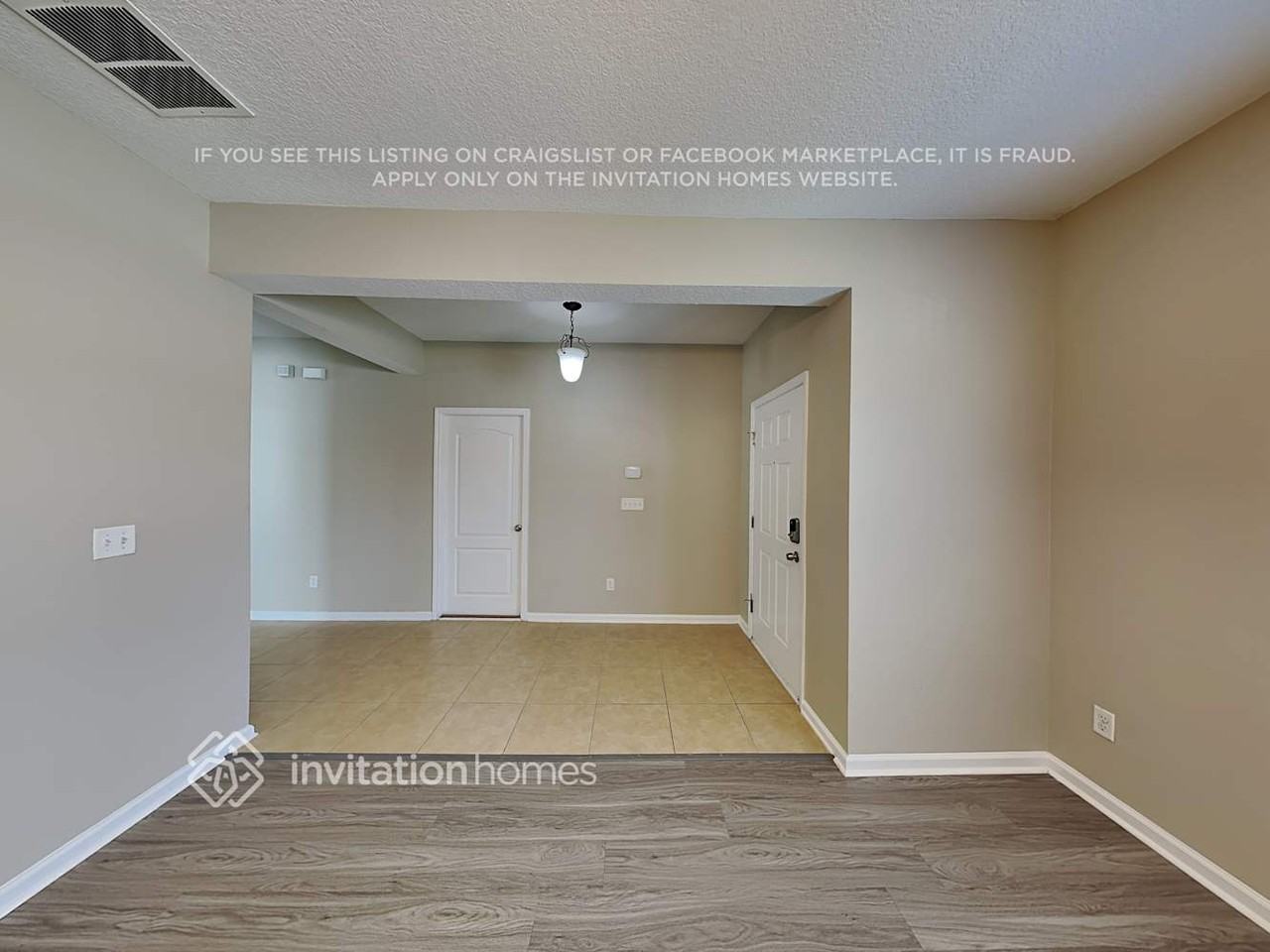 4841 Creek Bluff Ln - Photo 4 of 18