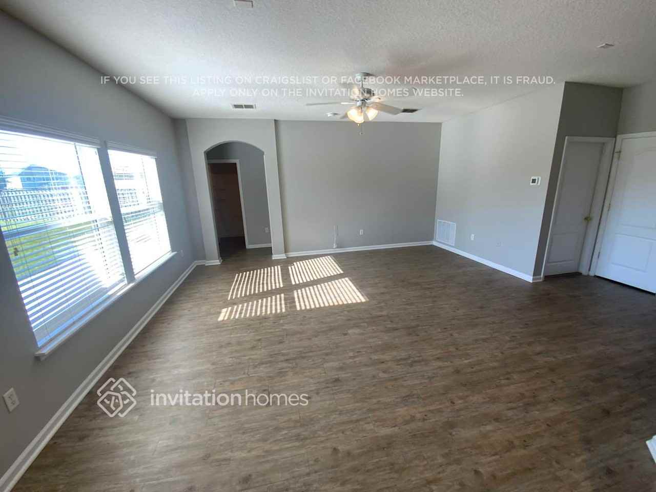 2647 Oak Haven Dr - Photo 4 of 22