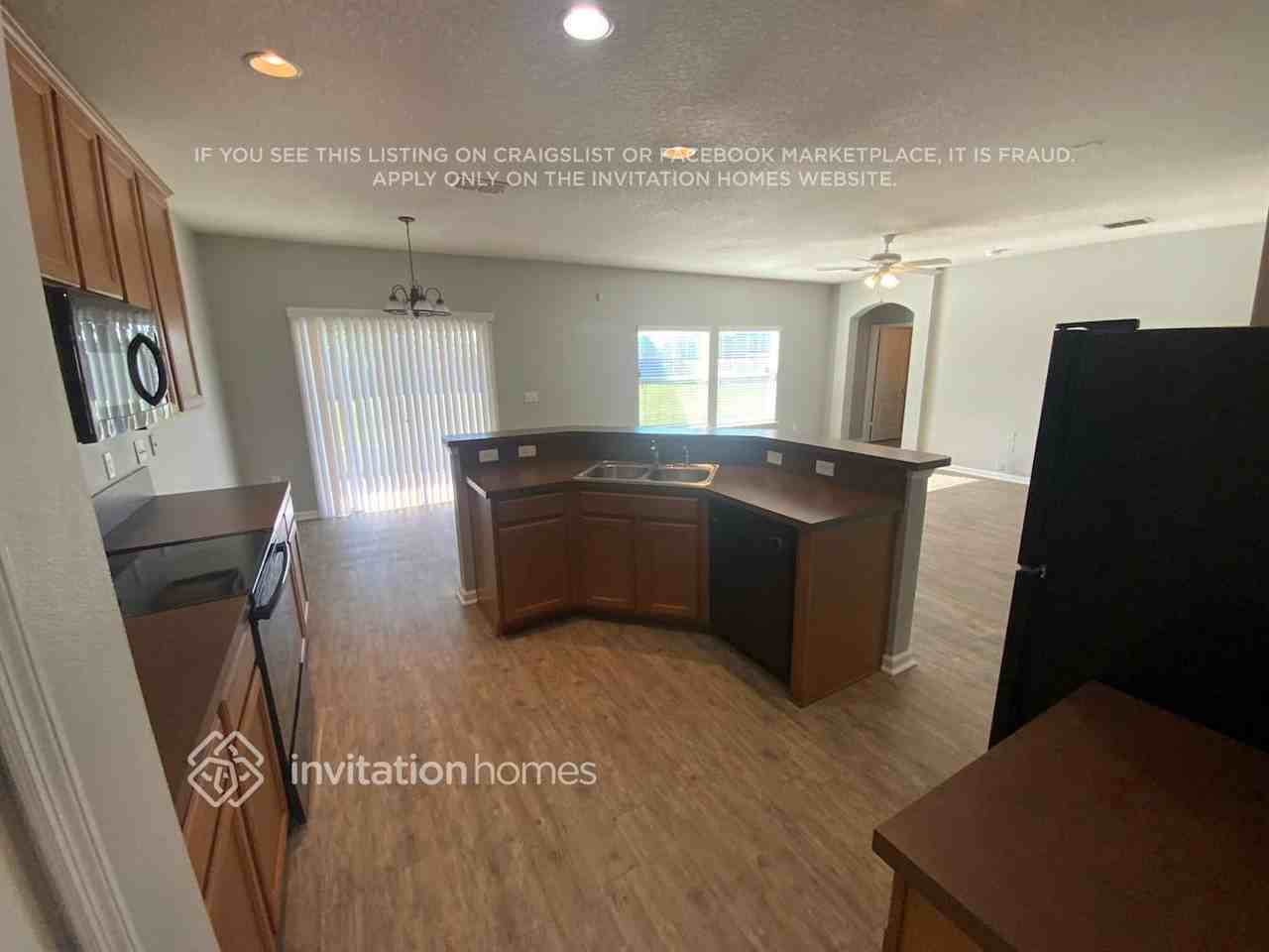 2647 Oak Haven Dr - Photo 7 of 22