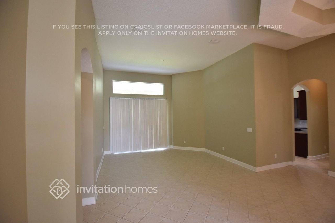 6135 White Tip Rd - Photo 3 of 17