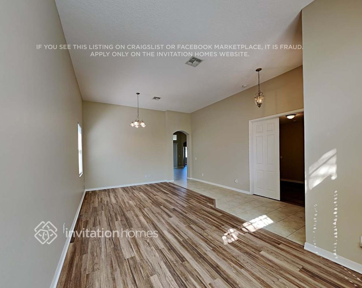 6510 Lake Pembroke Pl - Photo 5 of 20