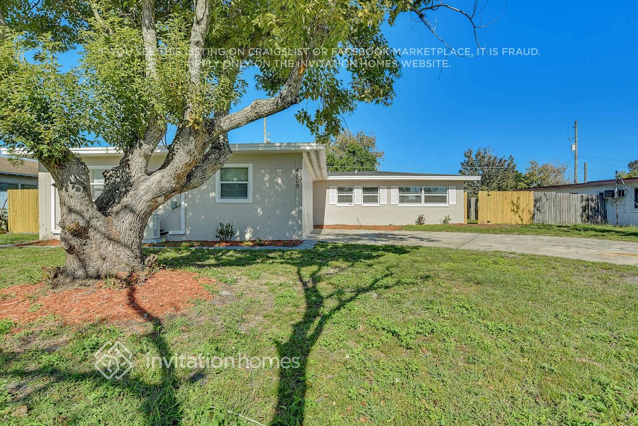 4809 Figwood Ln - Photo 2 of 26