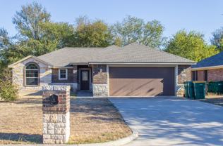 1614 Shady Ln #1 - Photo 1 of 1