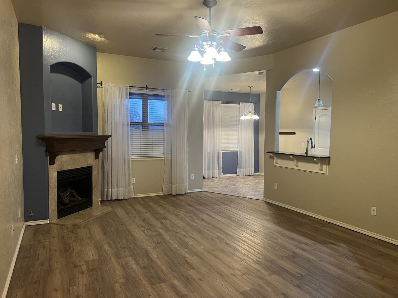 832 Carol Ann Pl #1 - Photo 2 of 10