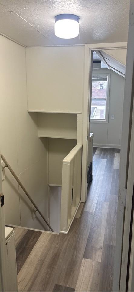 415 8th Ave E #3 - Photo 7 of 12