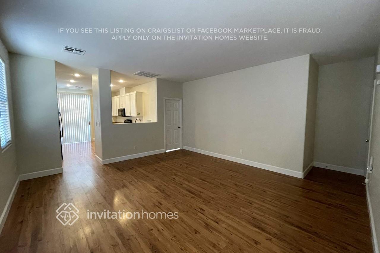 3963 Indian Gold St - Photo 2 of 20