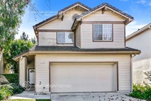 featured image of 12420 Alderglen St