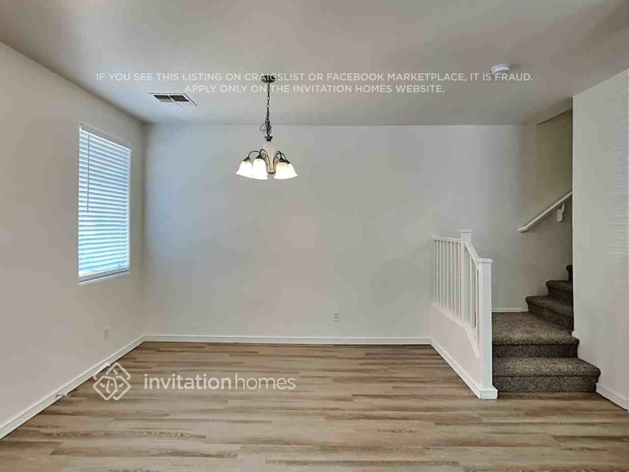 10049 E Impala Ave - Photo 7 of 23