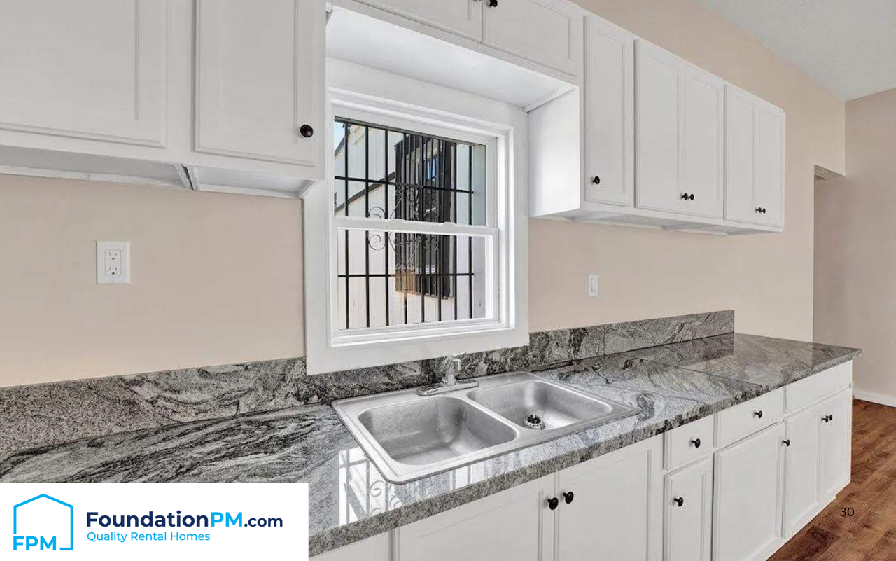 533 Leath St #1 - Photo 6 of 27