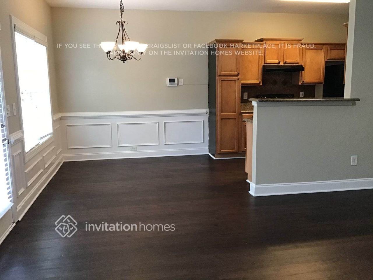 2076 Barberry Dr - Photo 5 of 15