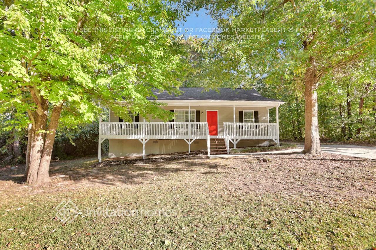 23 Pleasant Way - Photo 2 of 26