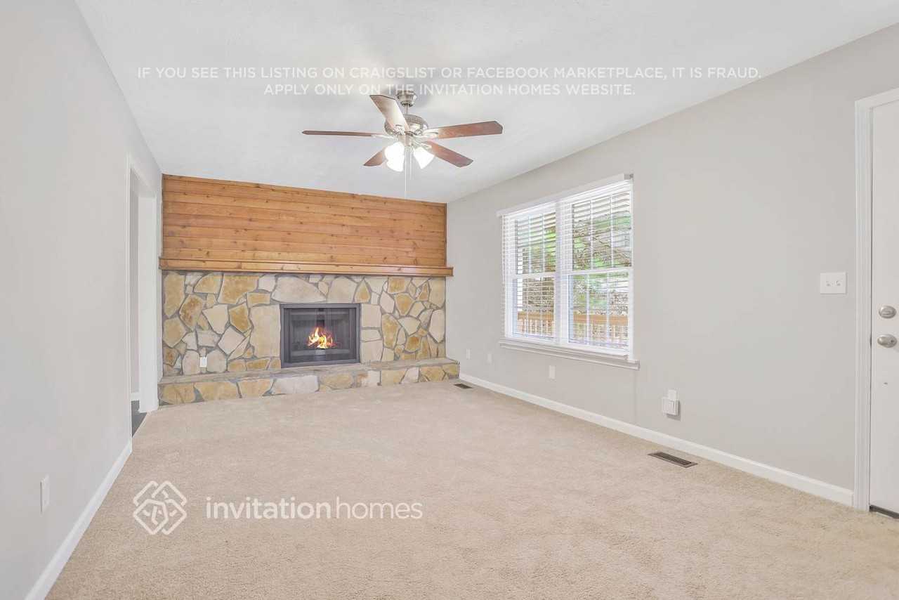 2642 Mountain Brook Ct - Photo 5 of 27