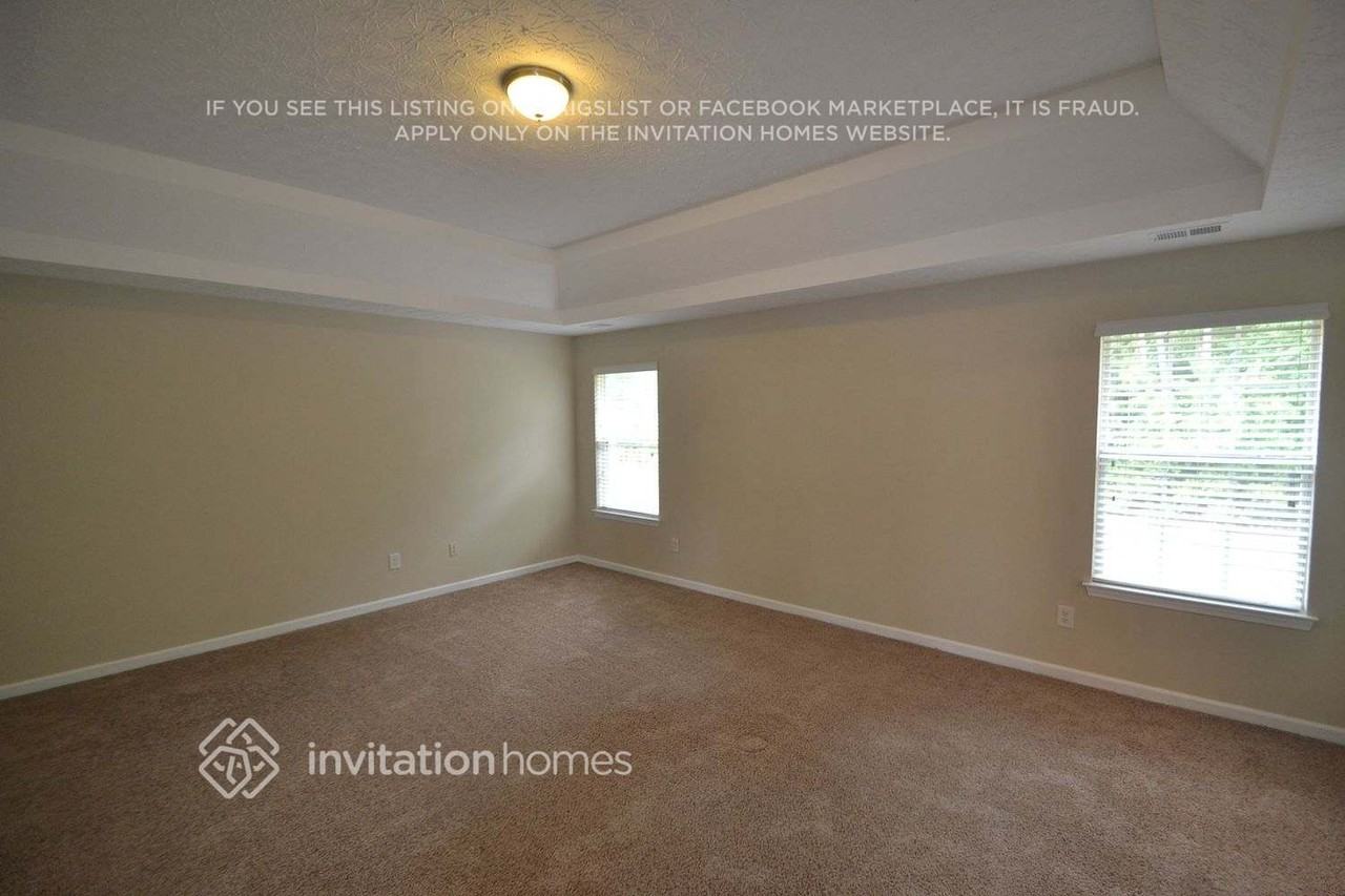 4804 Spinepoint Way - Photo 5 of 12