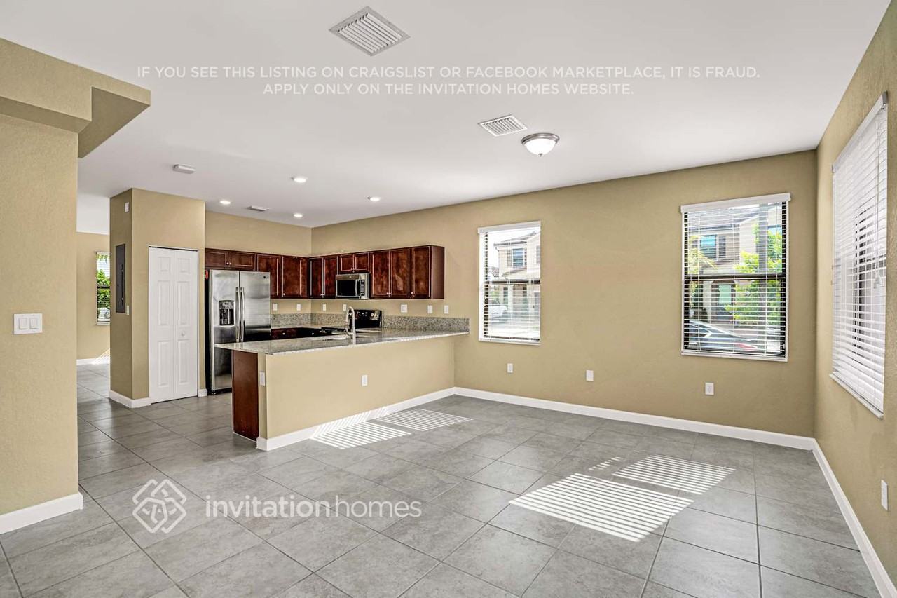 10466 Wway - Photo 6 of 20