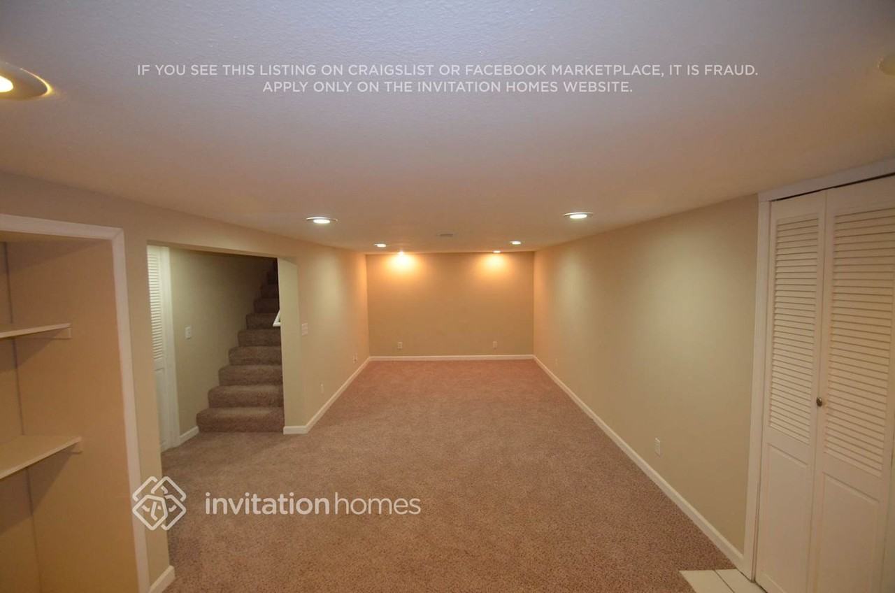 707 Keniston St N - Photo 6 of 10